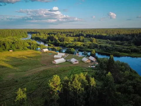 Тайга и река